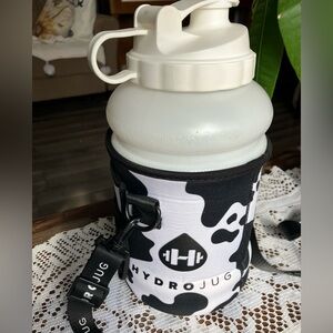 HydroJug Water Bottle with Black and White Sleeve
